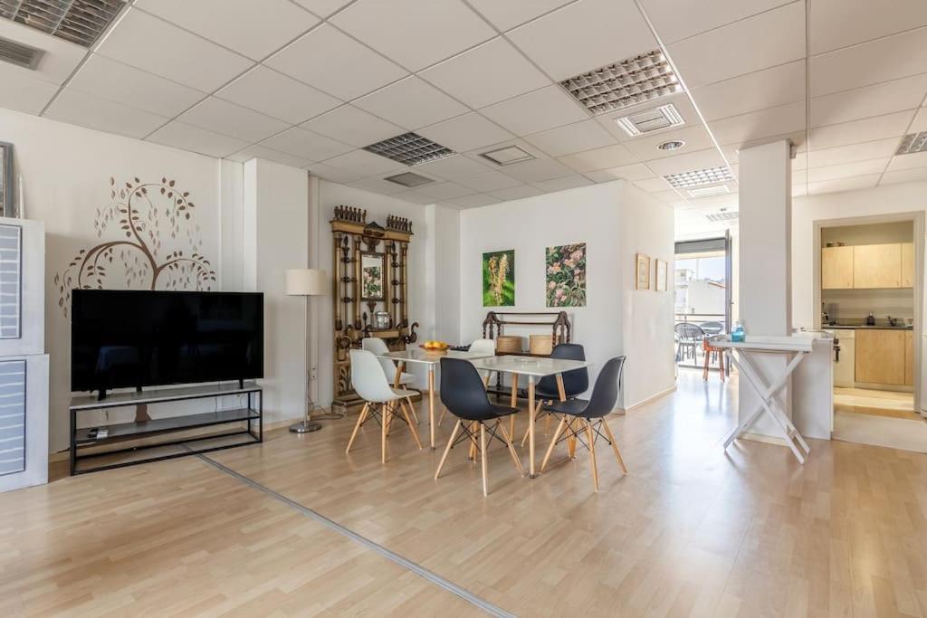 Downtown Spacious Loft Apartment Just 3 Minutes From City Centre Heraklion (Crete) Exterior foto