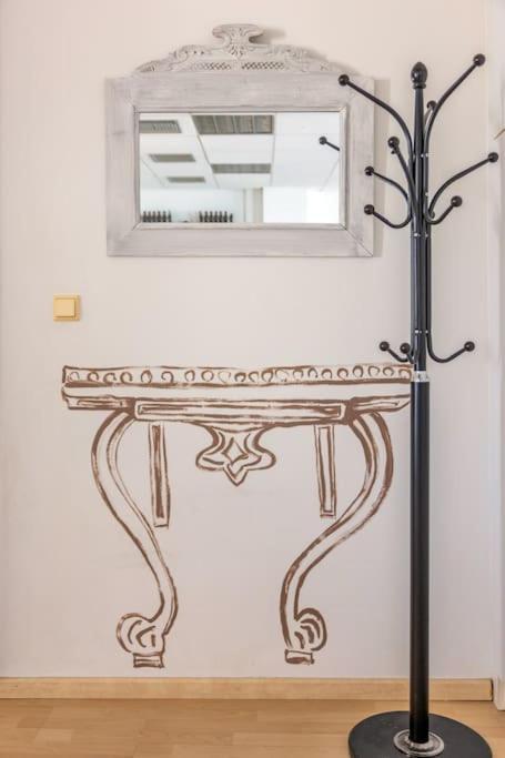 Downtown Spacious Loft Apartment Just 3 Minutes From City Centre Heraklion (Crete) Exterior foto