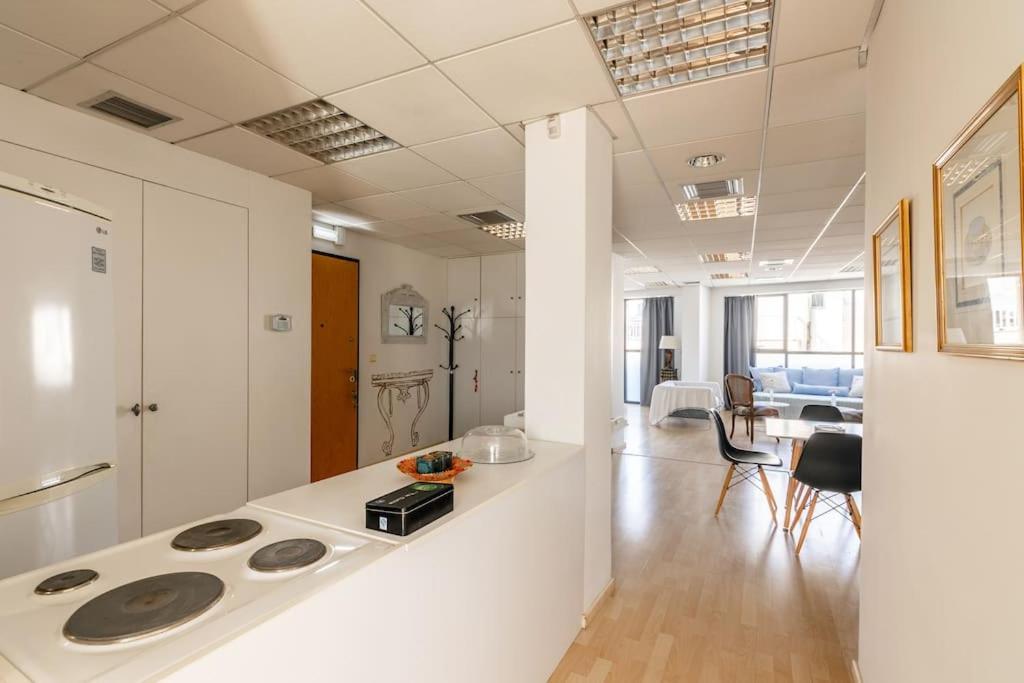 Downtown Spacious Loft Apartment Just 3 Minutes From City Centre Heraklion (Crete) Exterior foto