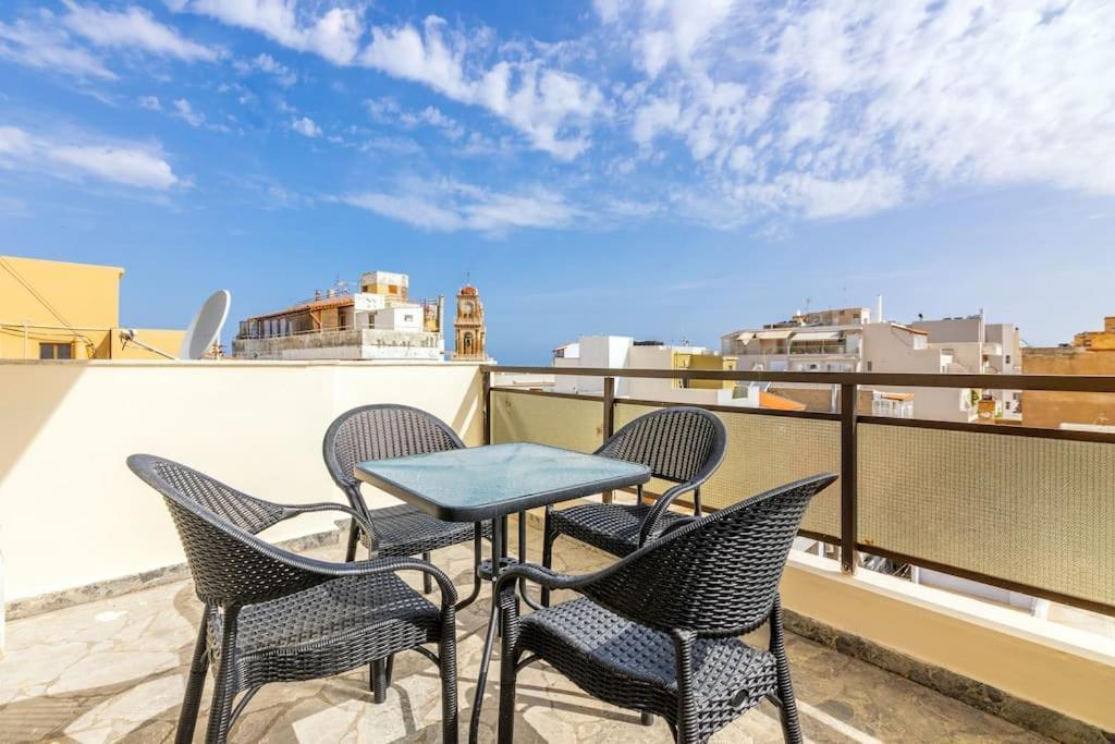 Downtown Spacious Loft Apartment Just 3 Minutes From City Centre Heraklion (Crete) Exterior foto
