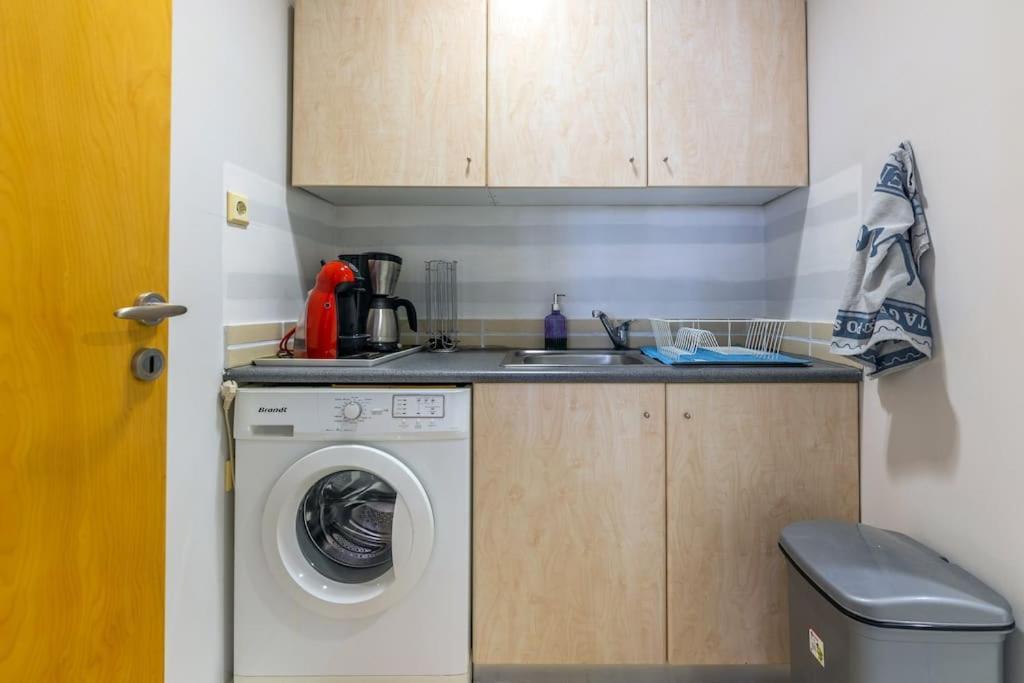 Downtown Spacious Loft Apartment Just 3 Minutes From City Centre Heraklion (Crete) Exterior foto